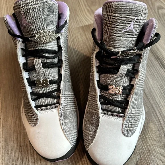 Air Jordan 13 Retros - Picture 1 of 3